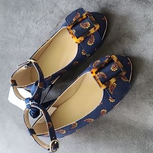 NWT size 7 janie and jack flata